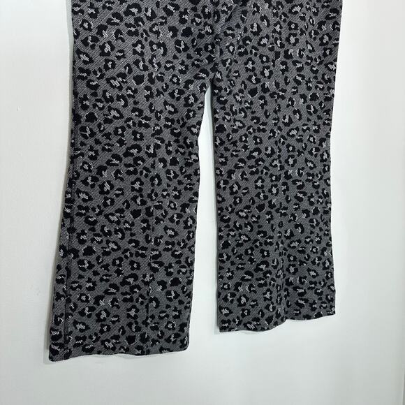 Maeve Black and Gray Patterned Flare Pants - Picture 10 of 13